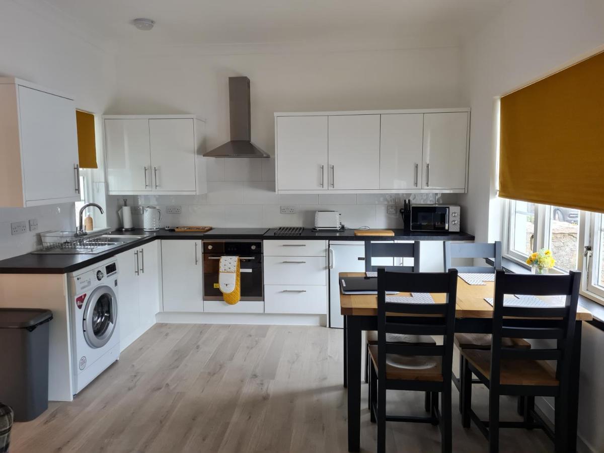 1 Golf Mews Appartement Ballater Buitenkant foto