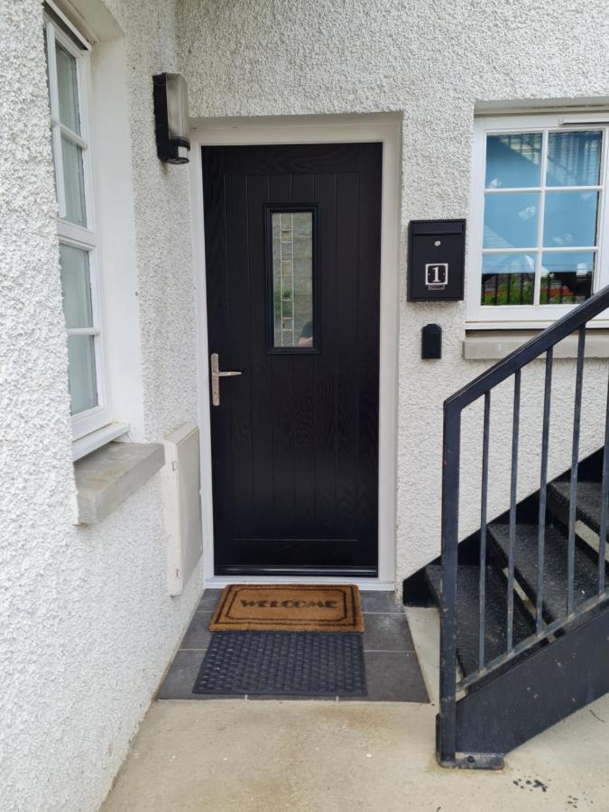 1 Golf Mews Appartement Ballater Buitenkant foto